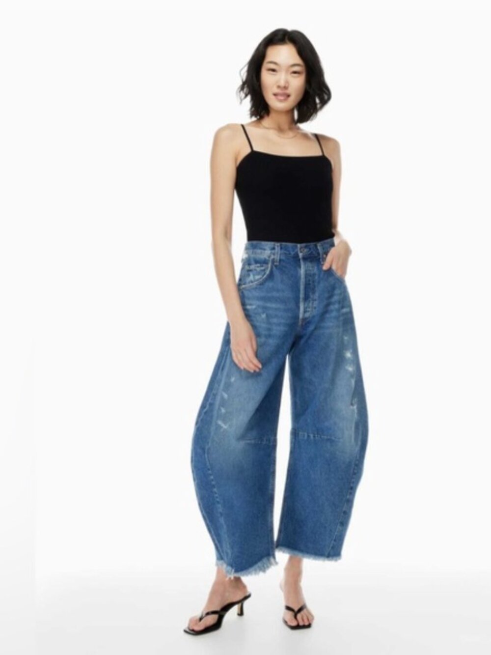 Citizens of Humanity Horseshoe Jeans Magnolia Barrel Leg Distressed Raw Hem 26